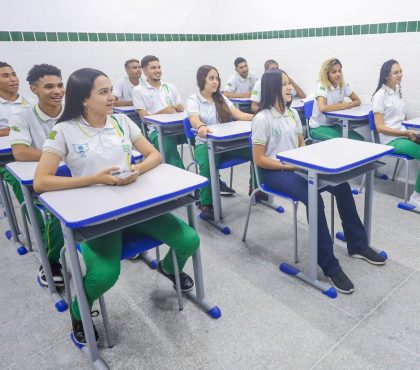 Renovação de matrículas da rede estadual inicia nesta segunda